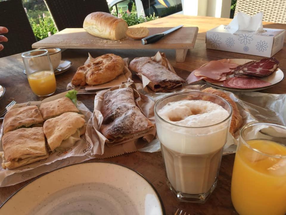 Hotel B&B Mama Mia Obrovac Zewnętrze zdjęcie