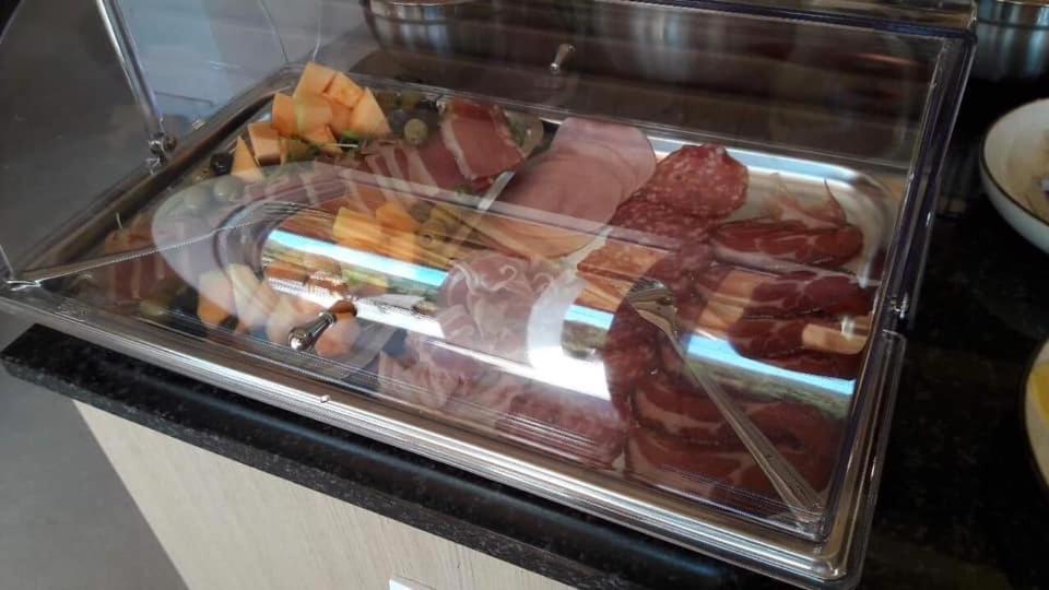 Hotel B&B Mama Mia Obrovac Zewnętrze zdjęcie